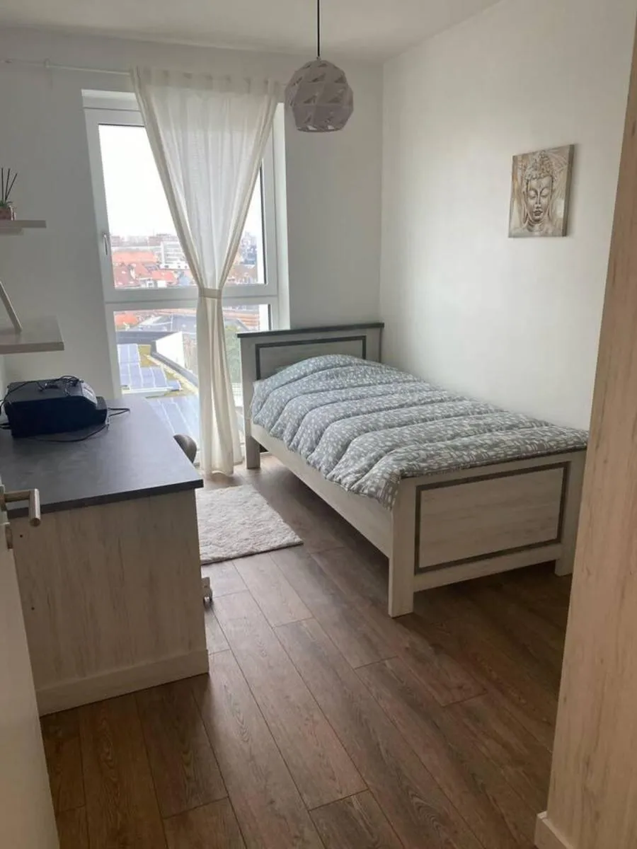 Image 5 of Modern Apartment in Cureghem Anderlecht 134 m² + Terrace