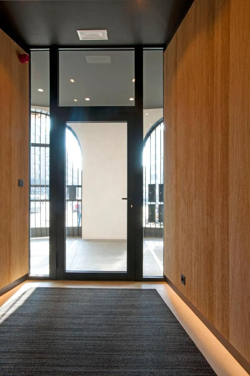 Image 6 of Modern Central 1BR Suite – 90 sqm