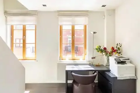 Image 6 of *NEW*Premium Tranquil apartment close to centre