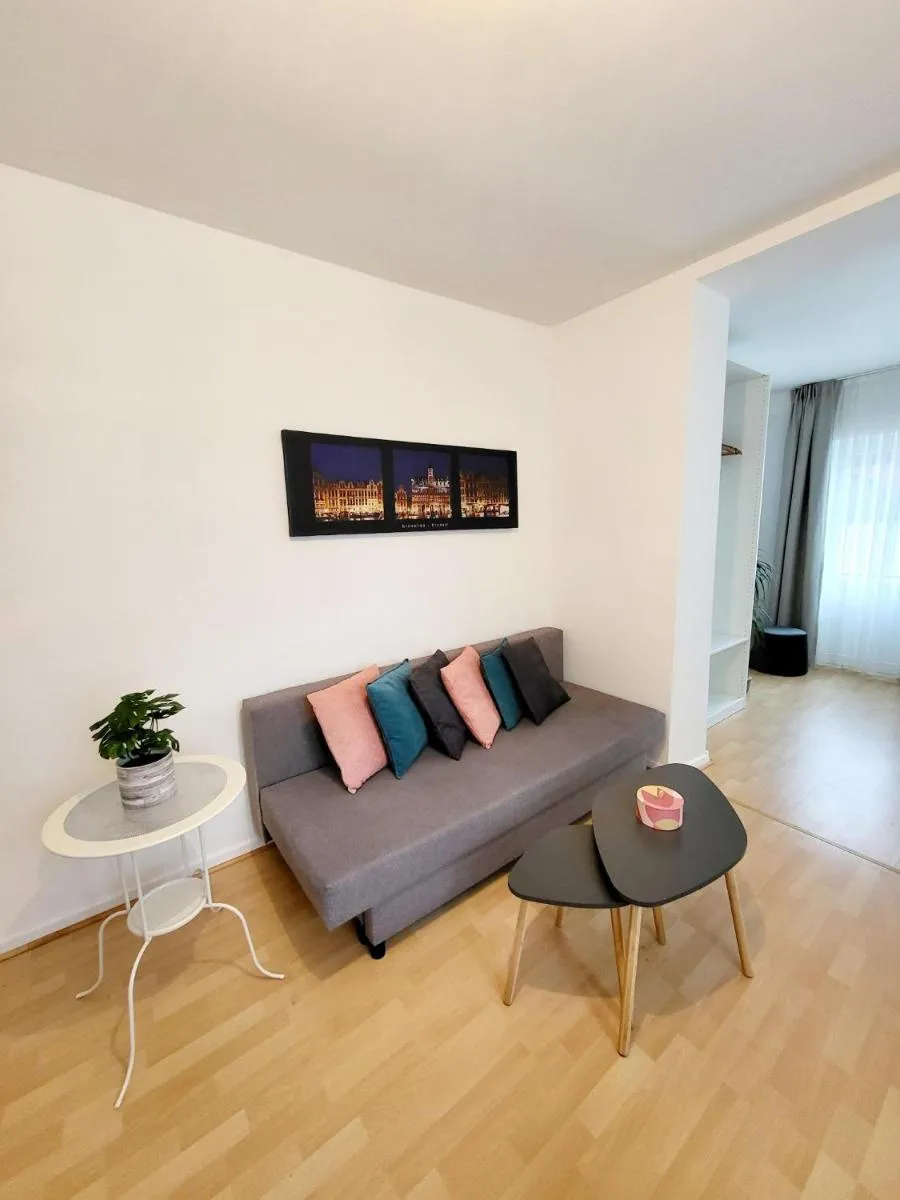 Image 3 of Studio Alicia, idéalement situé