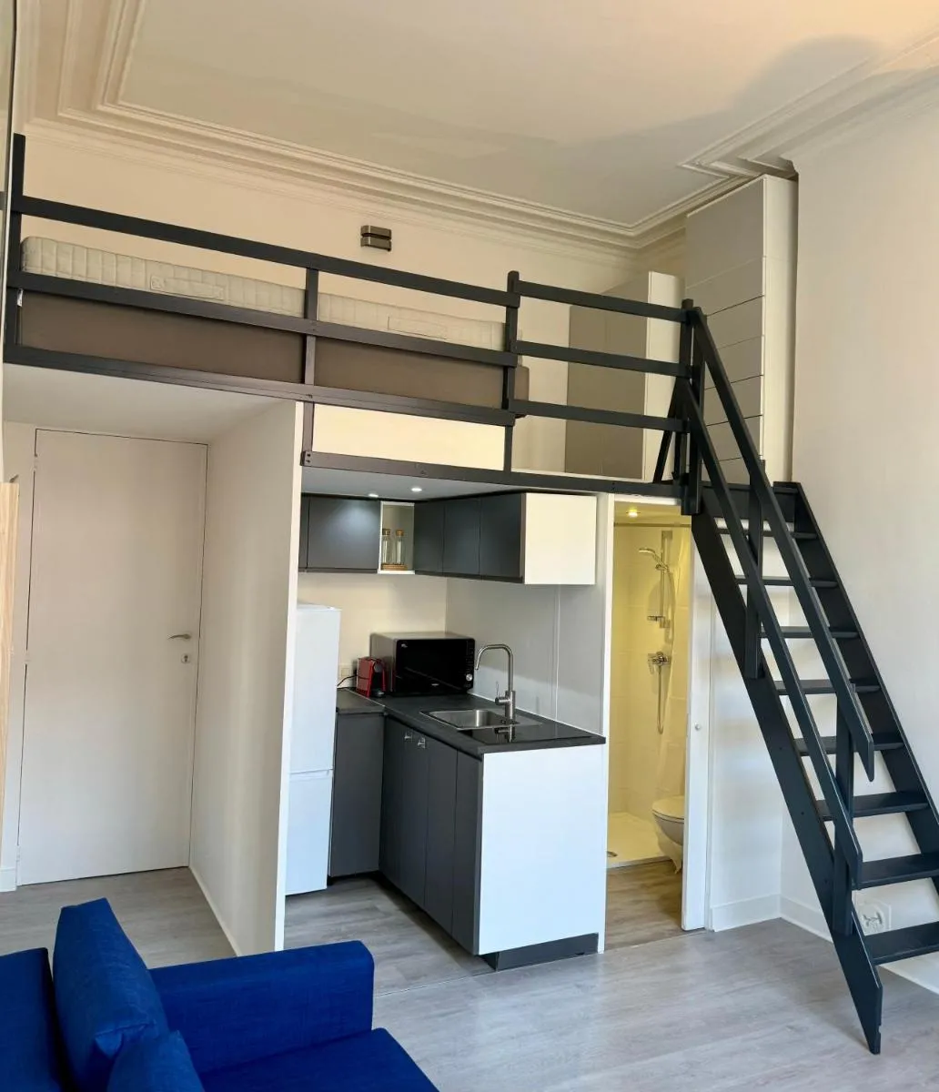 Image 5 of Studio avec chambre en mezzanine