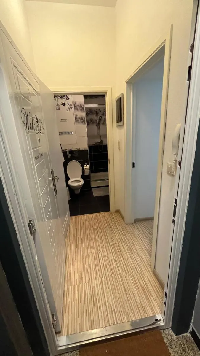 Image 4 of Two bedroom flat – Hyper Center Brussels
