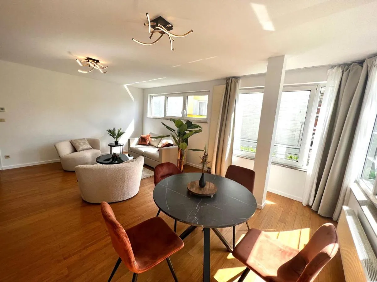 Image 4 of Wolu suites