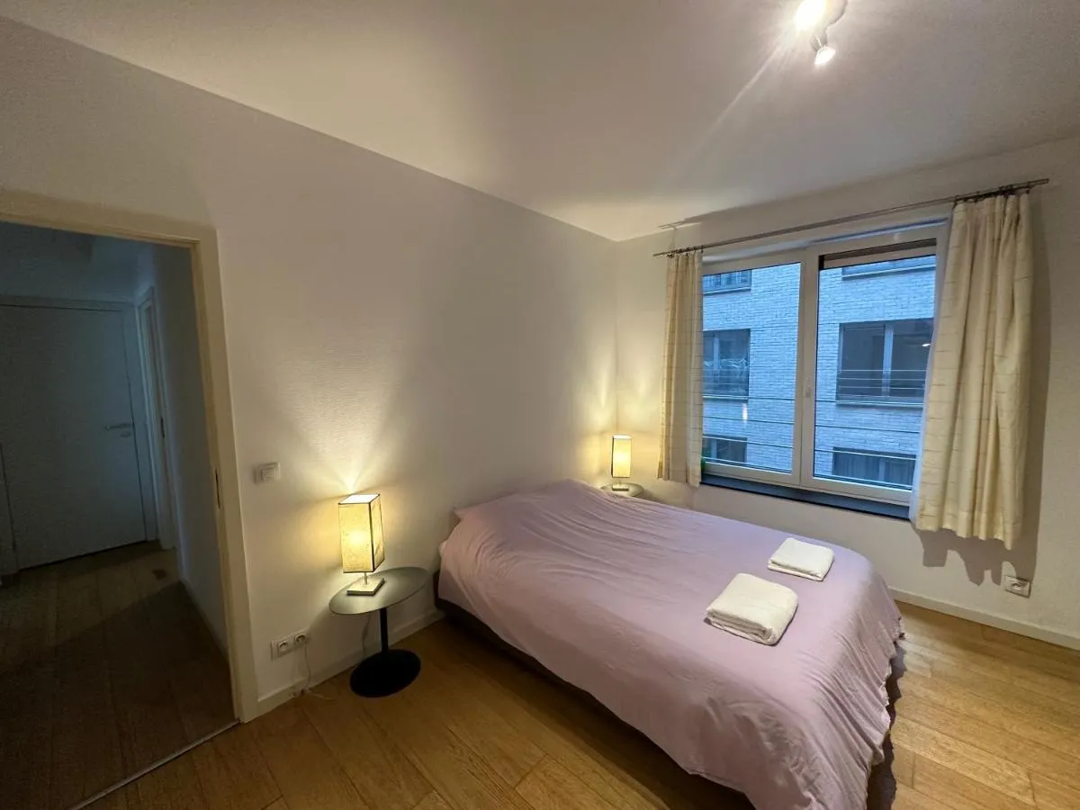 Image 6 of 3 Bedroom Apartment in City Center with Balcony View
