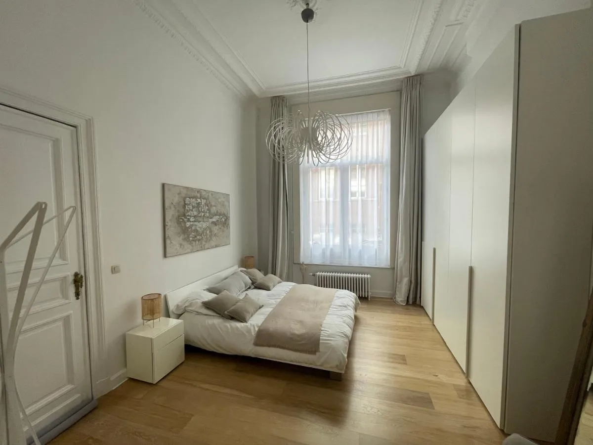 Image 2 of Apartment in trendy Chatelain center Brussels area Little Garden Internet wifi