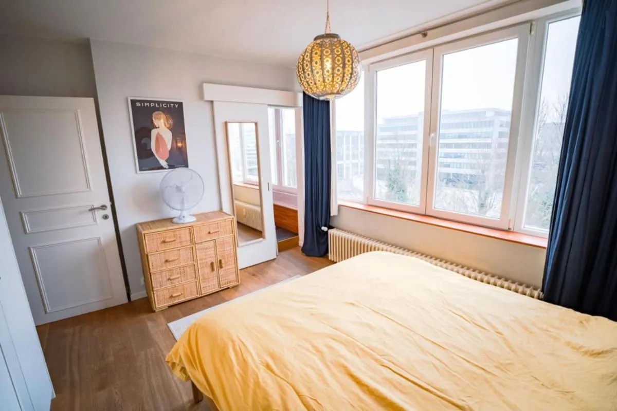 Image 1 of Appartement 2 chambres avec rooftop suspendu au Cimetière d’Ixelles