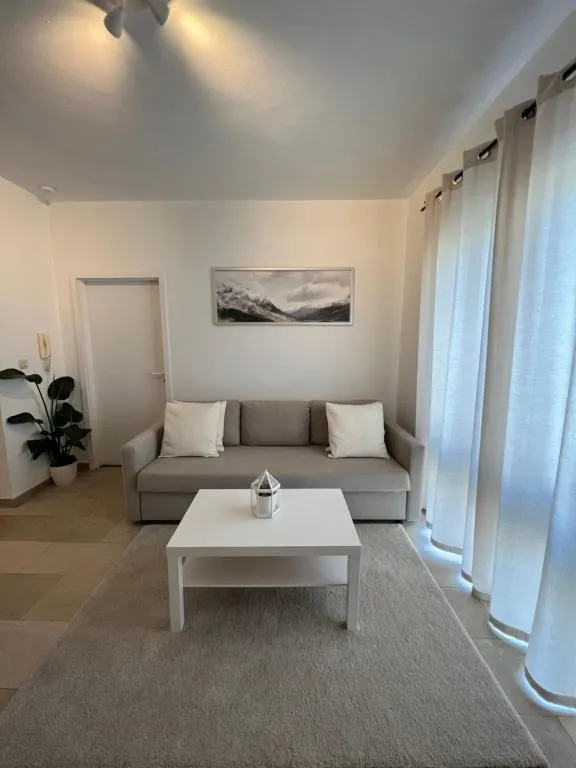 Image of Appartement lumineux dans un quartier animé