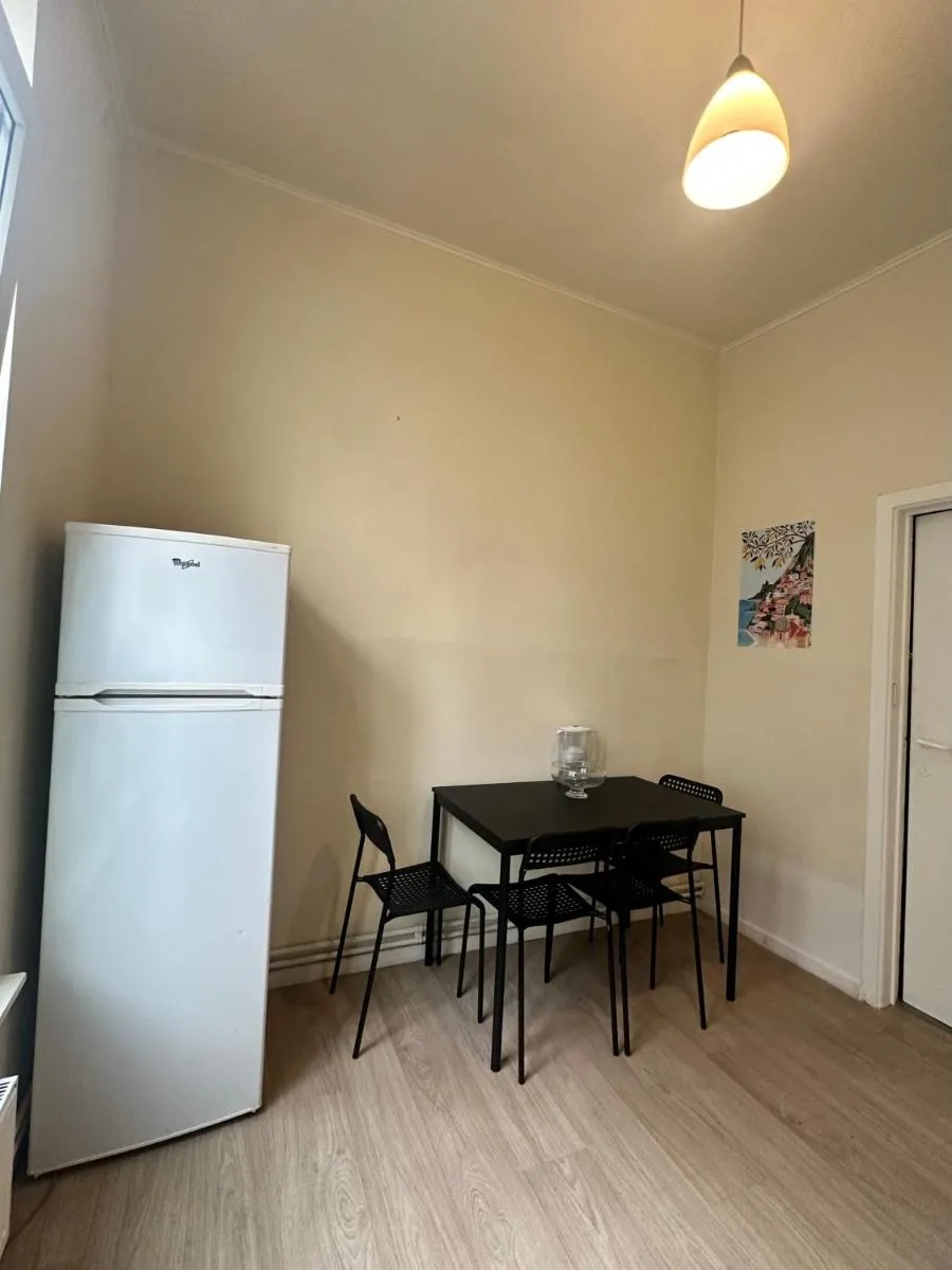 Image 5 of Authentique appartement