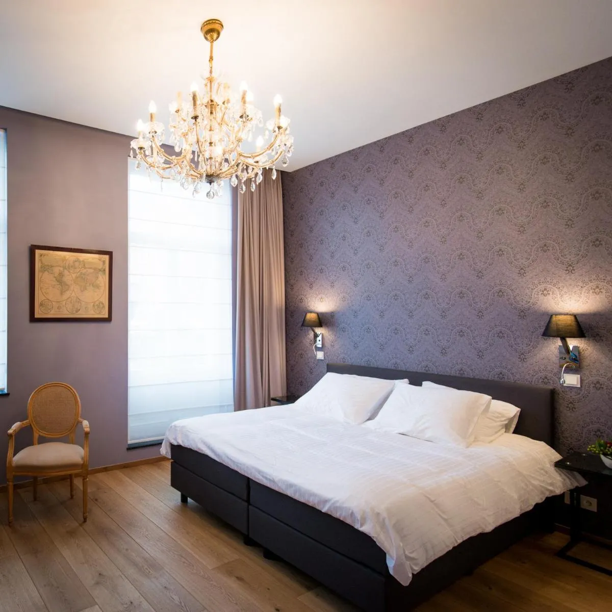Image 3 of B&B Avenue Deschanel