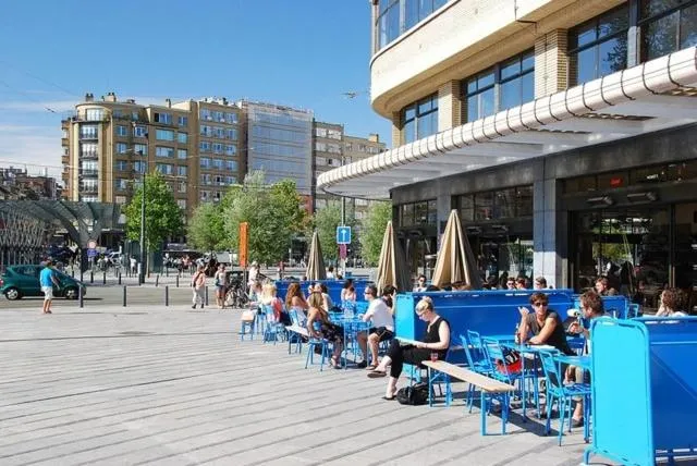 Image 2 of Beautiful 2 bedroom apartment in Place Flagey bxl
