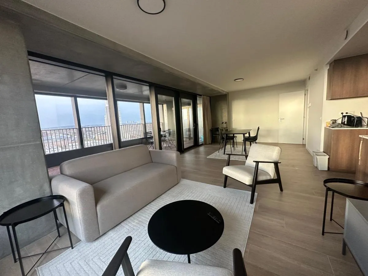 Image 3 of Beautiful Apartment with Panoramic View of center with roof terrace