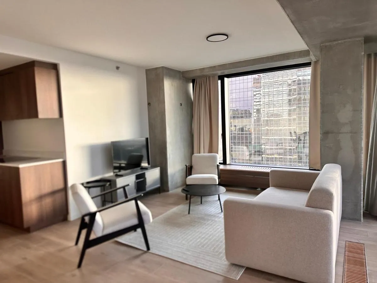 Image 4 of Beautiful Apartment with Panoramic View of center with roof terrace