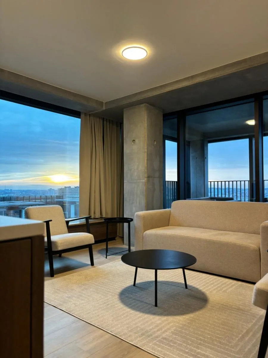 Image 5 of Beautiful Apartment with Panoramic View of center with roof terrace