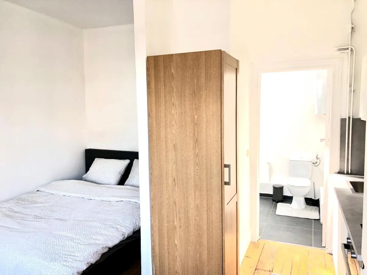 Image 2 of Beautiful & Charming studio EU DISTRICT