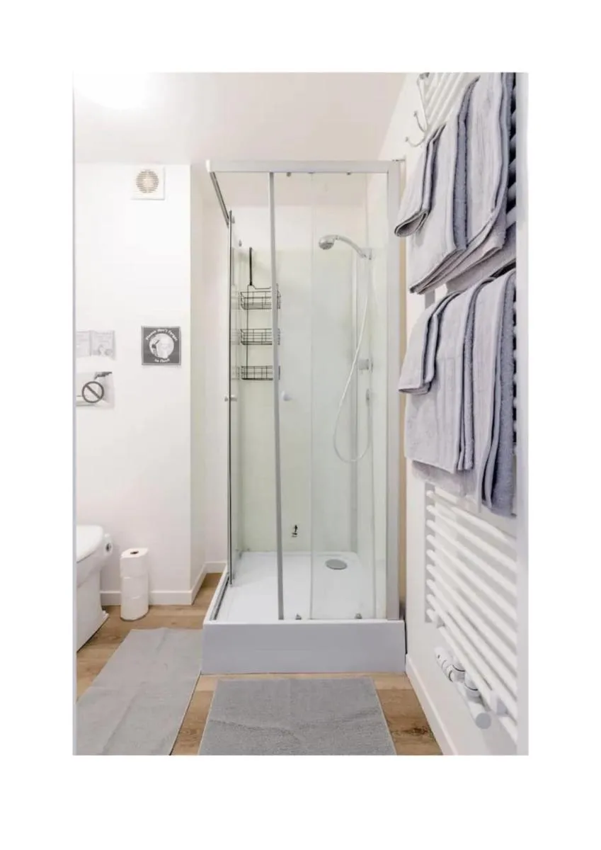 Image 3 of Beautiful fully renovated apartment