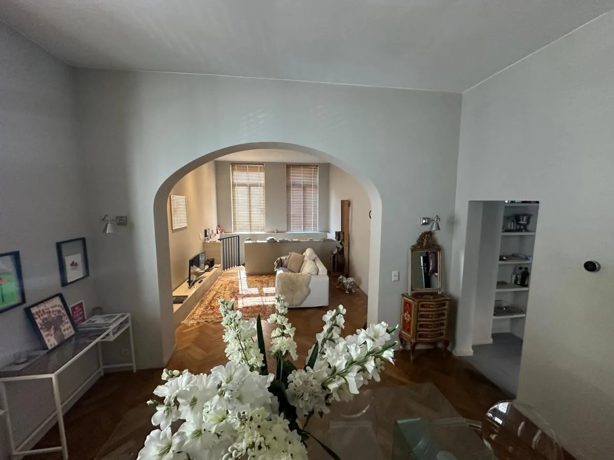 Image 1 of Beautiful luxurious 1 bedroom apartment in the heart of the European Quarter