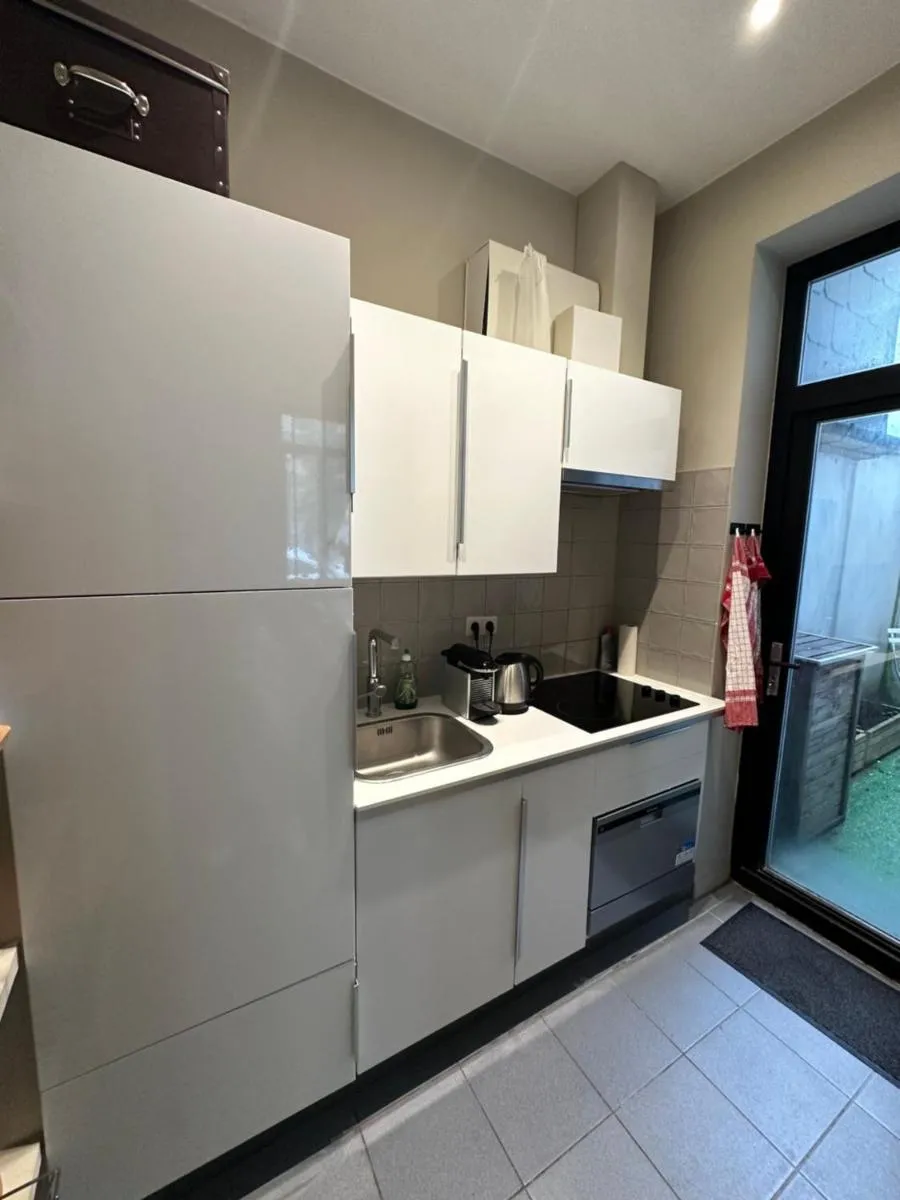 Image 4 of Beautiful luxurious 1 bedroom apartment in the heart of the European Quarter