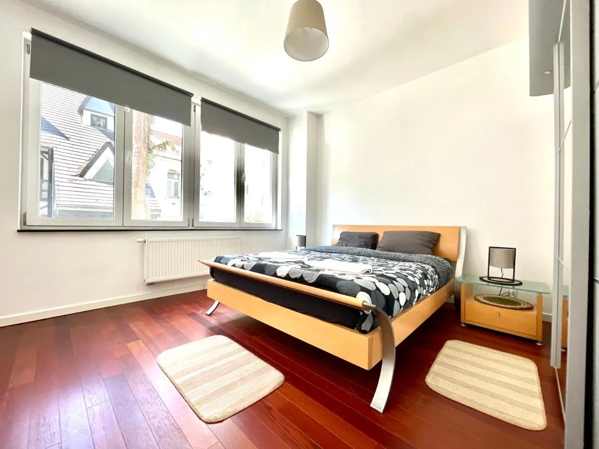 Image 1 of COSY Duplex – EU DISTRICT