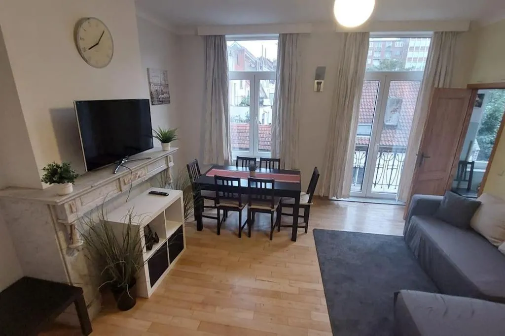 Image 4 of Charming 1-Bedroom Apartment