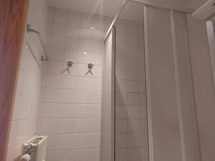 Image 2 of Charming 1-Bedroom Apartment