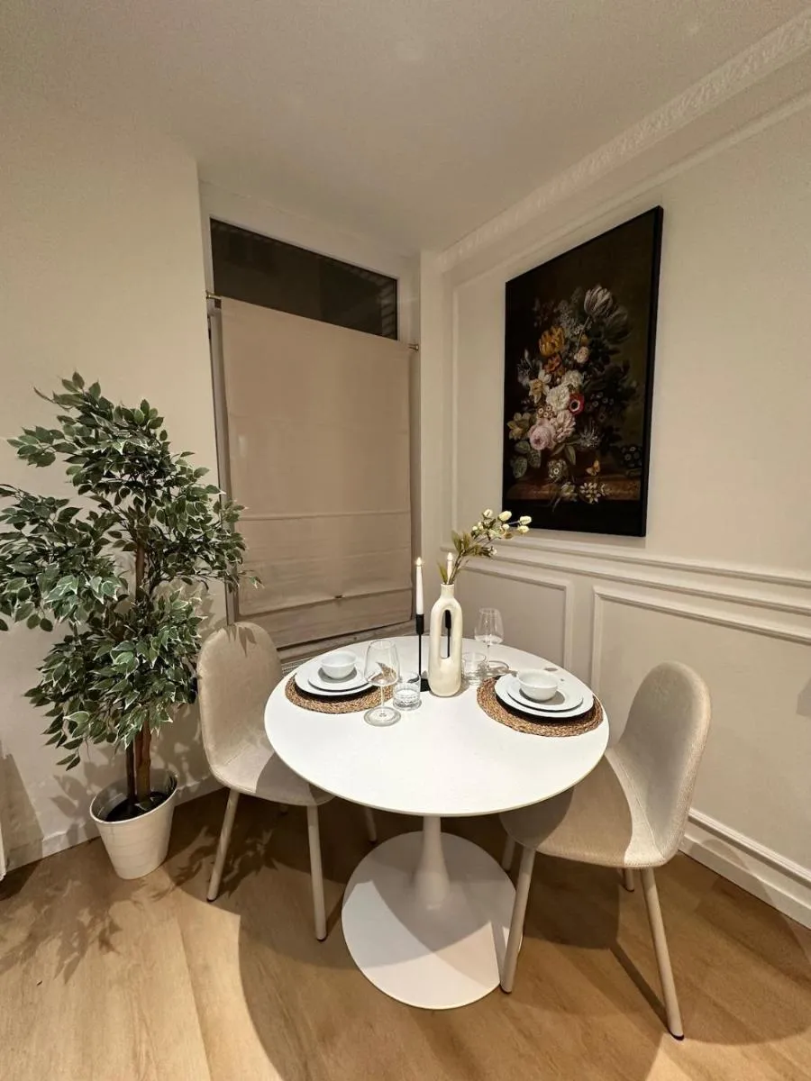 Image 3 of Charming Apartment in Saint-Gilles, Brussels, Perfect Getaway