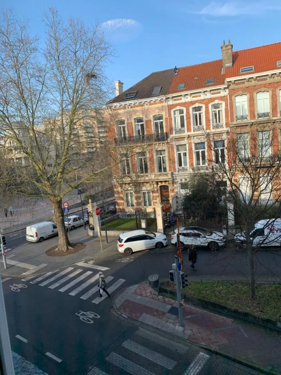 Image 2 of Charming Europarlament Resedence
