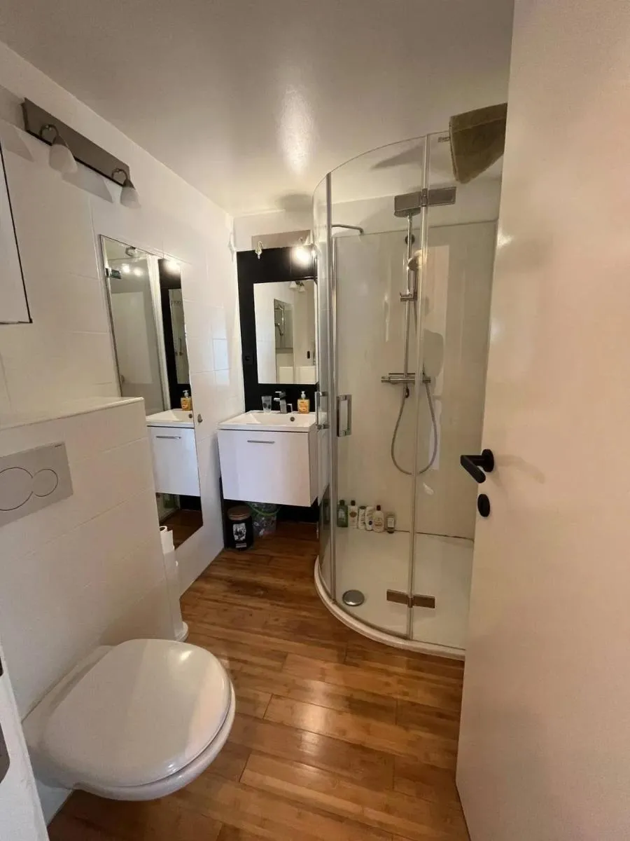 Image 3 of Comfortable Apartment in the Pentagon, Brussels – 65 m²