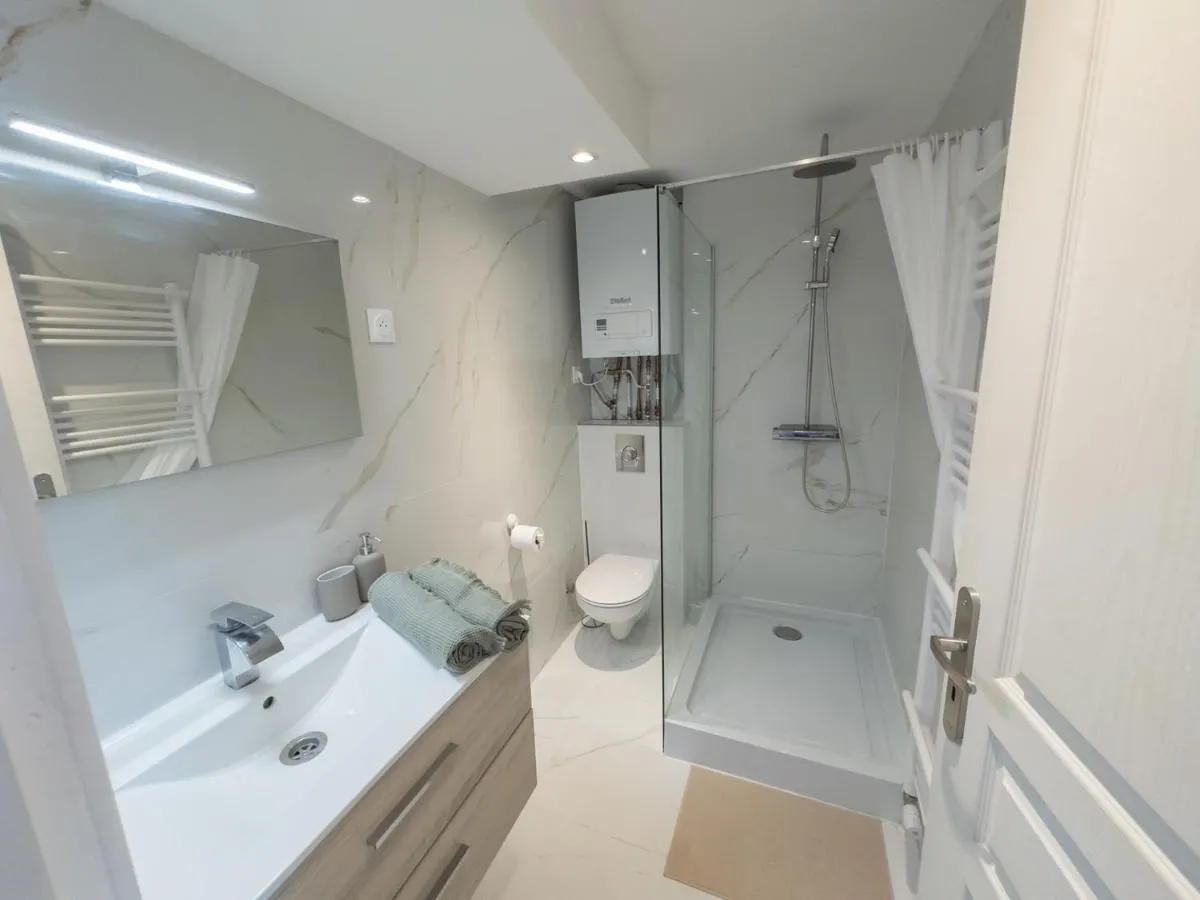 Image 2 of Cosy duplex in Brussels