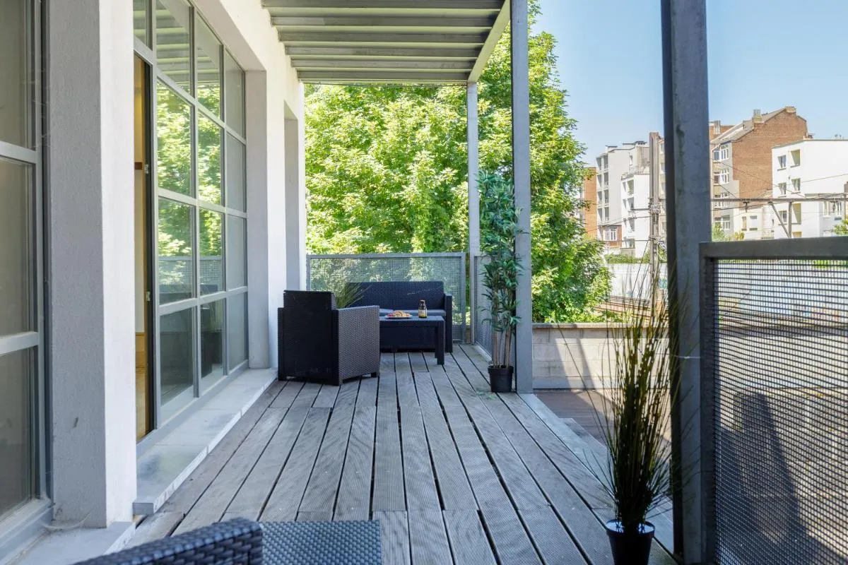 Image 5 of Couronne Apartments