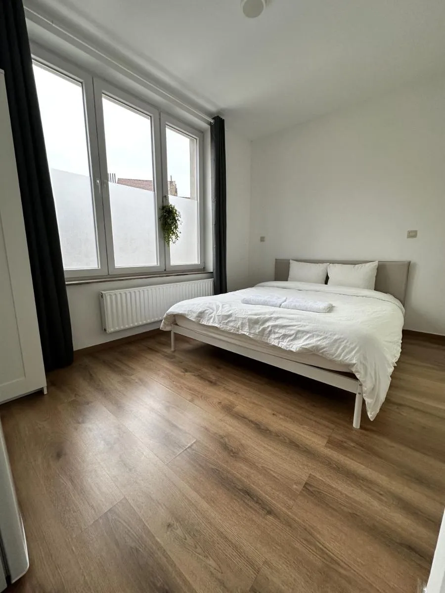 Image 4 of CozyRoom 5 Min from Gare du Midi