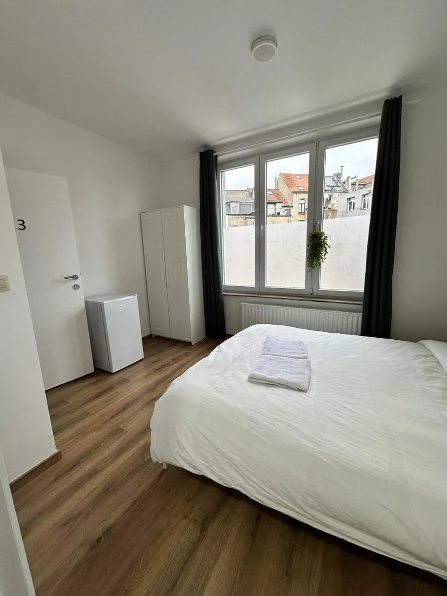 Image 5 of CozyRoom 5 Min from Gare du Midi