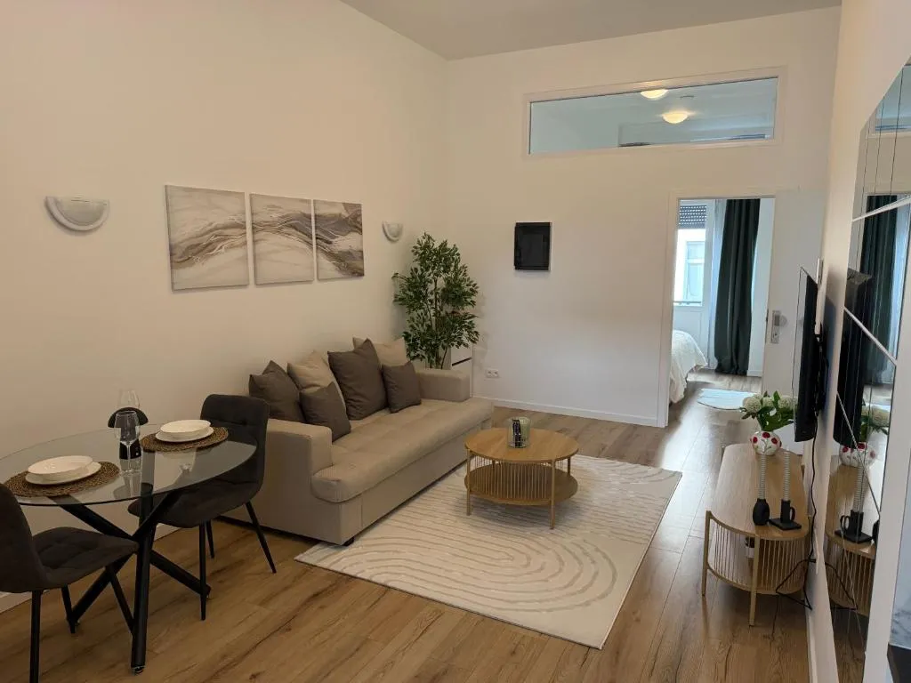 Image of Cozy South-Up and Ground