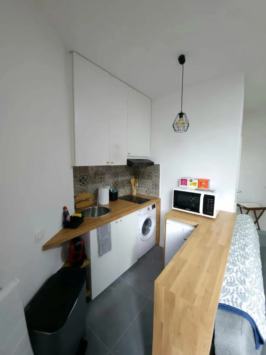 Image 5 of Cozy studio in Saint-Josse-ten-Noode – 30 m² with garden