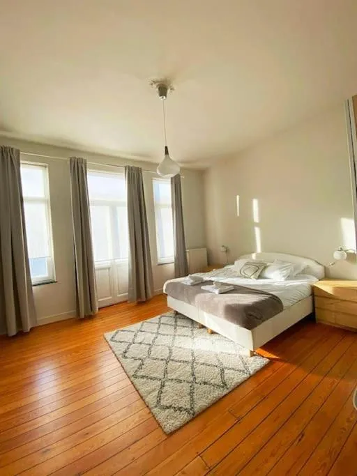 Image 5 of Cute central flat in Brussels