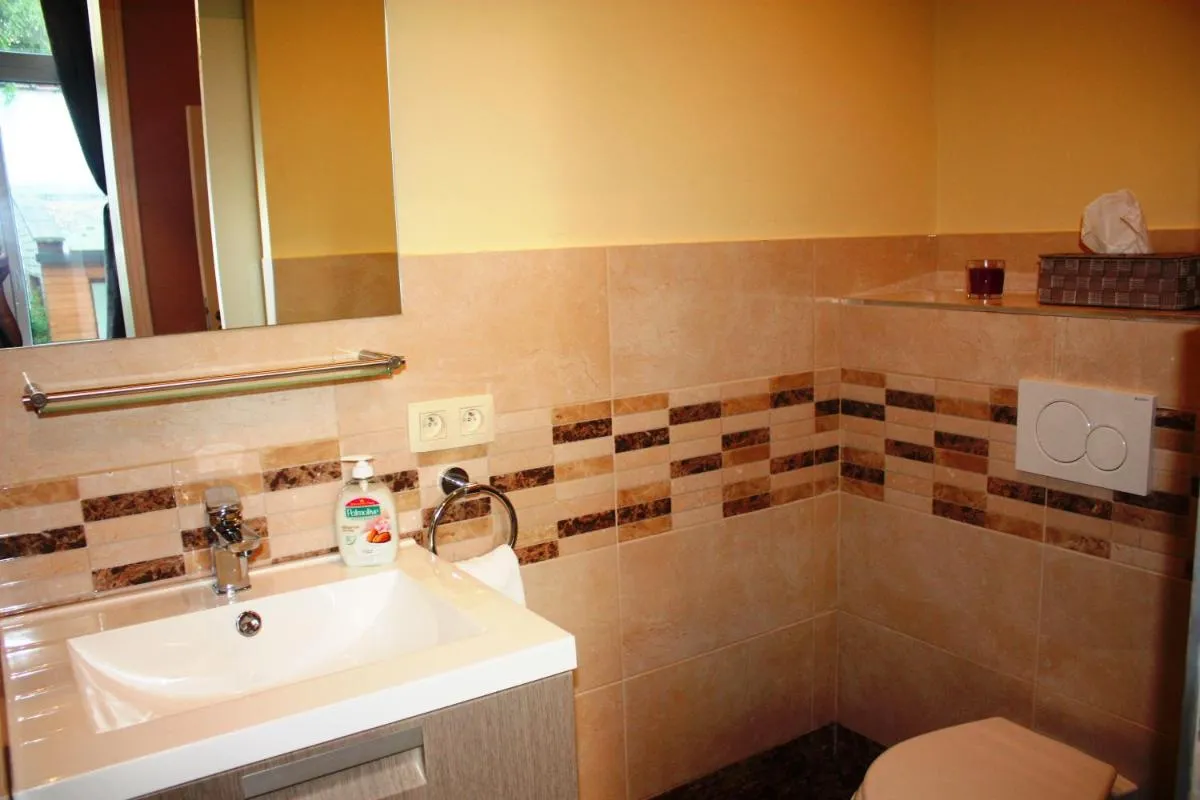 Image 6 of EU B&B