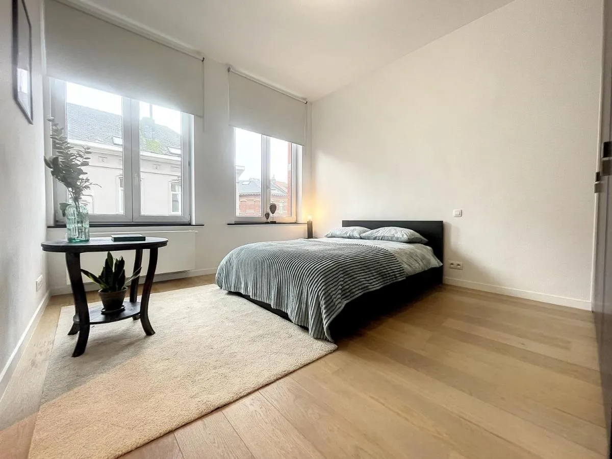 Image 2 of Elegant Flat Cinquantenaire