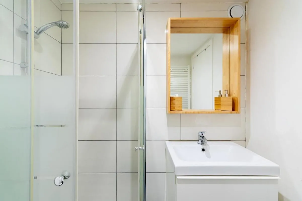 Image 2 of Elegant Studio in Brussels