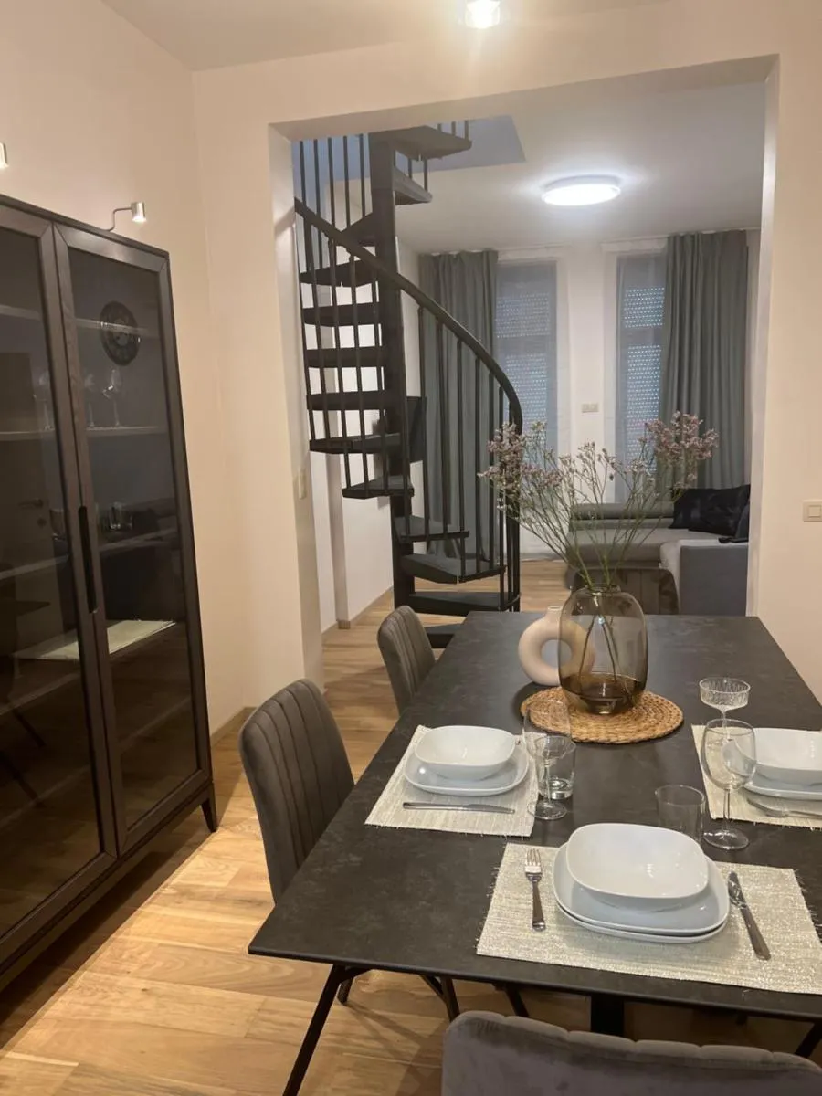 Image 2 of Exclusive two-level apartment with private terrace on the canal Brussels