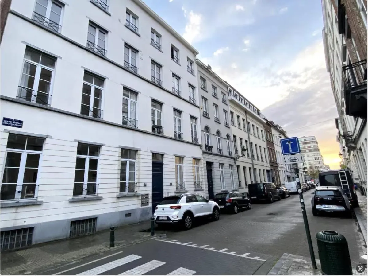 Image 2 of Fully furnished and modern flat – Brussels center
