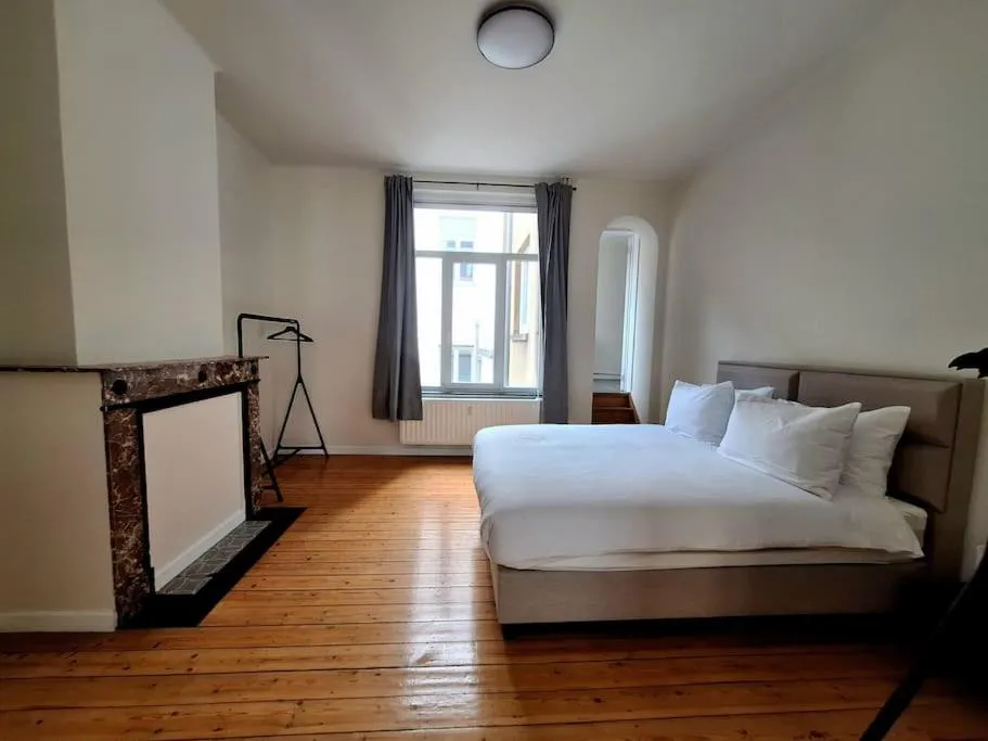 Image 1 of La Suite Alice