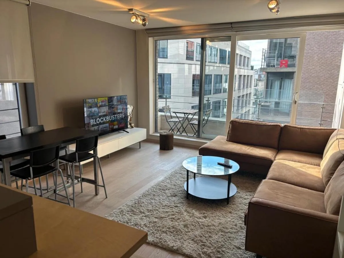 Image 4 of Luxurious Two Bedroom Apartment