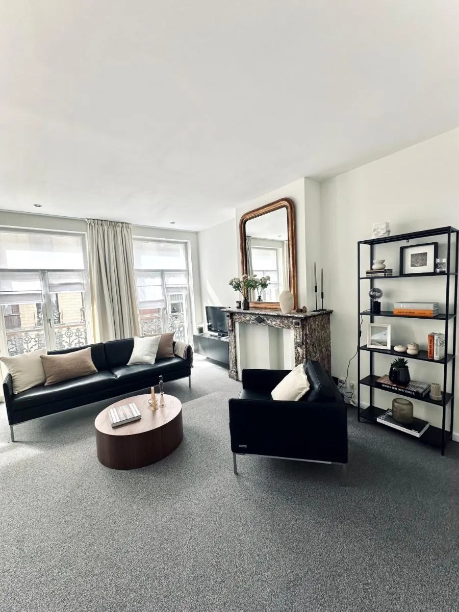 Image 3 of Magnifique appartement au coeur du SABLON !