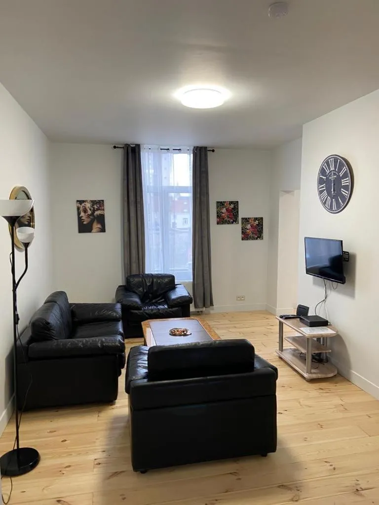 Image 3 of Modern Apartment Third Floor