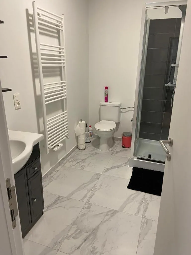 Image 4 of Modern Apartment Third Floor