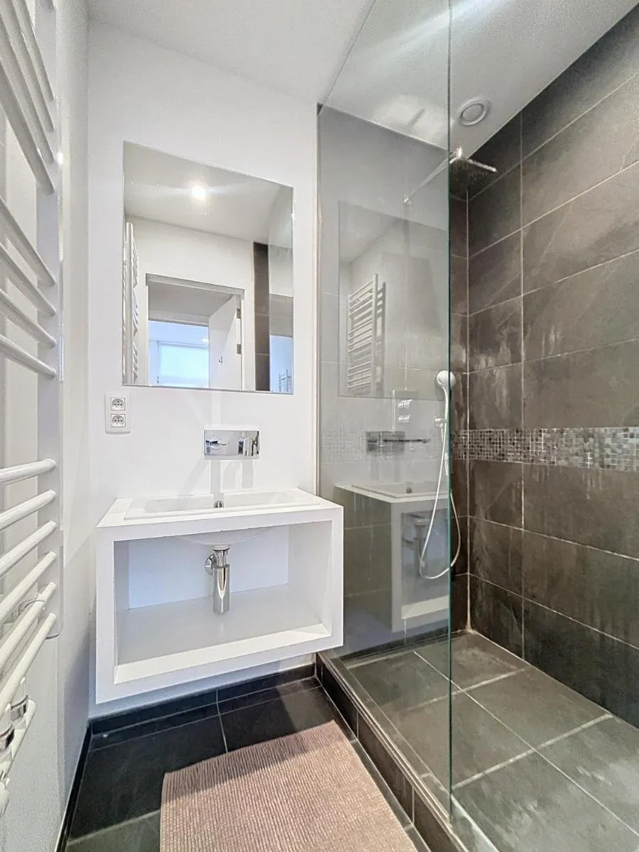 Image 3 of Penthouse Cinquantenaire