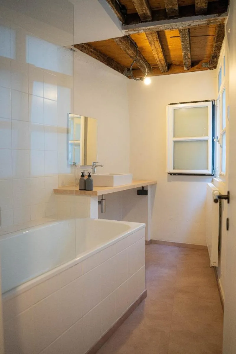 Image 5 of Royal Grand Place Loft