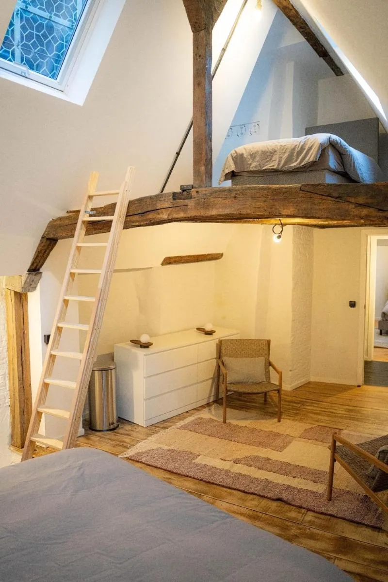 Image 6 of Royal Grand Place Loft
