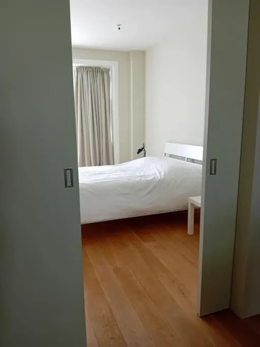 Image 1 of Spacieux Appartement 1 chambre double & jardin