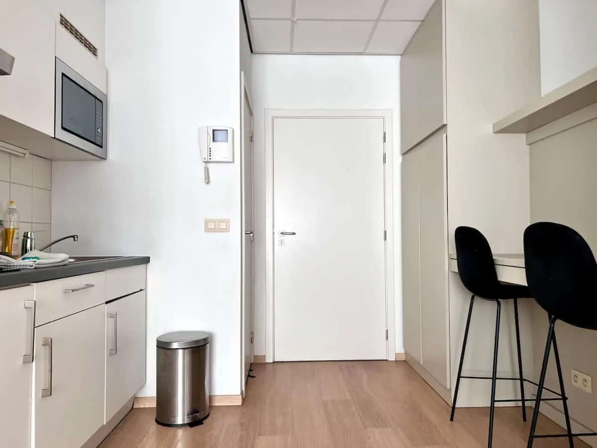 Image 2 of Studio Apartment Heart of Brussels