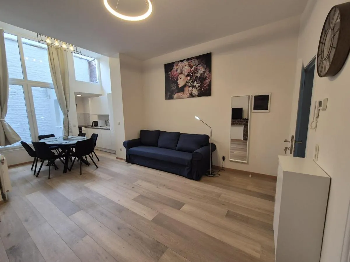 Image 4 of Tasson Snel apartment center of Brussels